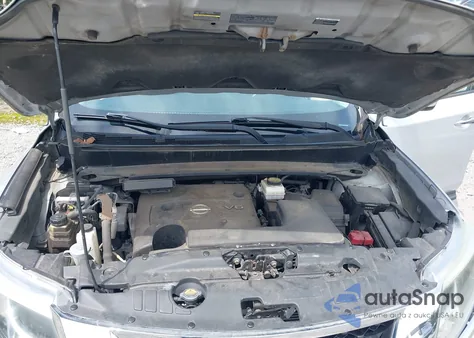 2015 Nissan Pathfinder S z USA, uszkodzony, nr VIN 5N1AR2MN7FC612632